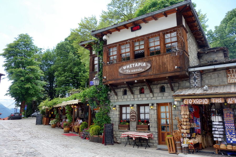  Metsovo 
